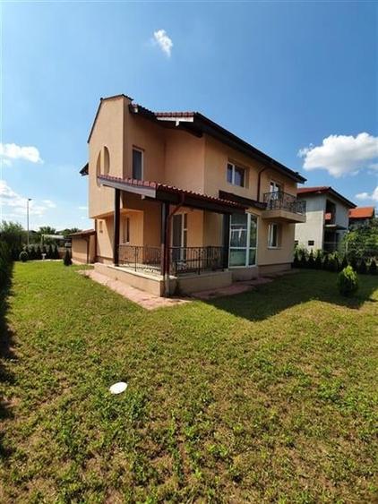 Vanzare vila 5 camere Aviatiei Ppipera - 2