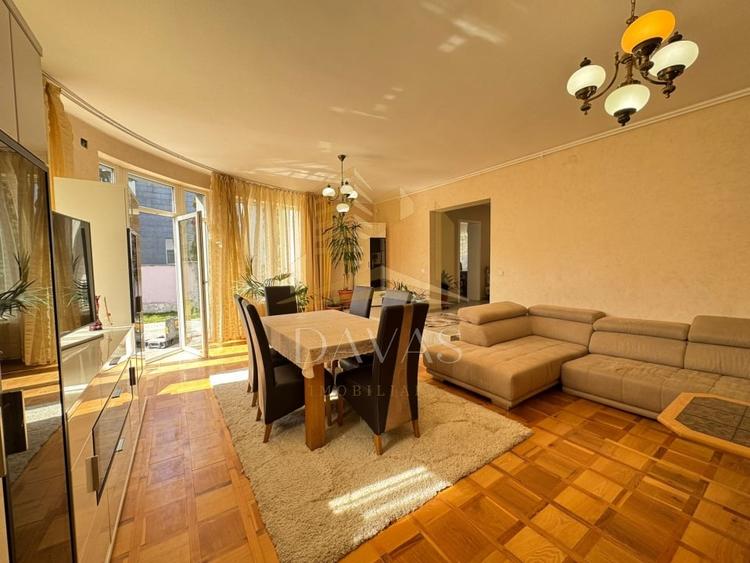 Vilā individuală 7 camere | 320mp | 740mp teren + Garaj inclus in preț | Zorilor - 5