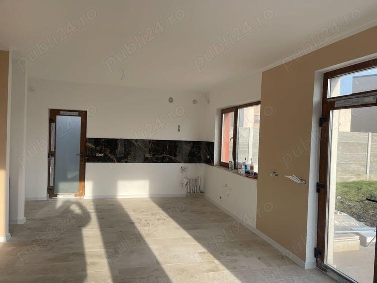 Casă cu 4 camere cu Teren 470 Mp în Braytim