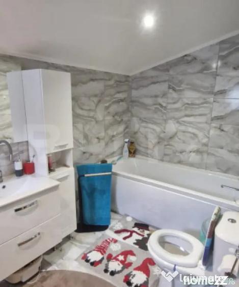 Casă cu 3 camere cu Teren 1000 Mp în Central