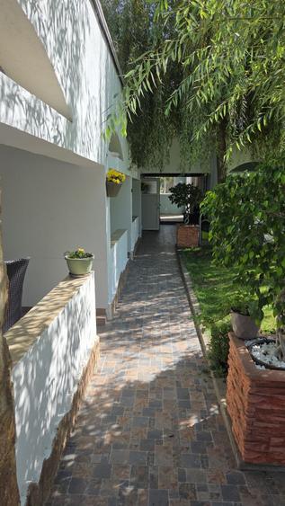 AFACERE  LA CHEIE /PENSIUNE VENUS / IDEALA INVESTITIE  URBANISM P+9 - 28