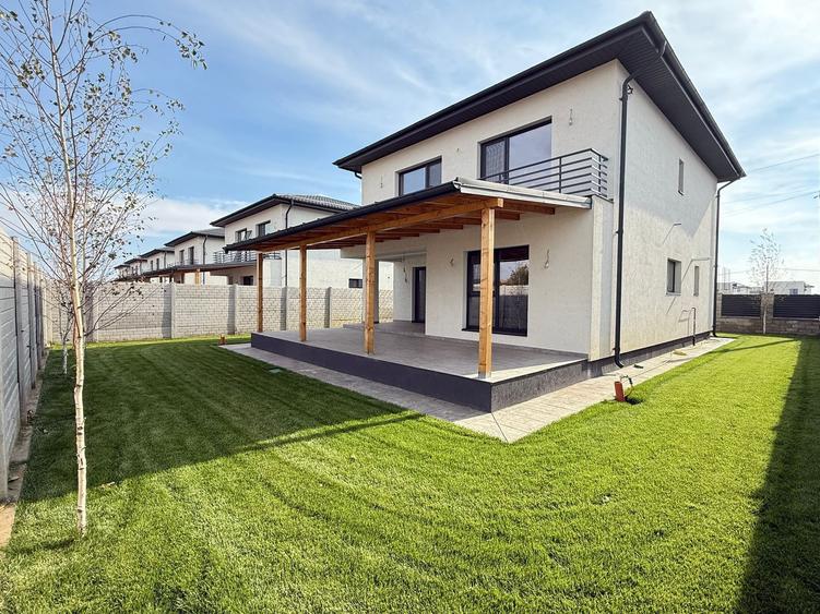 Vile individuale | 5 camere | 2 bai | Curte amenajata | Asfalt - 6