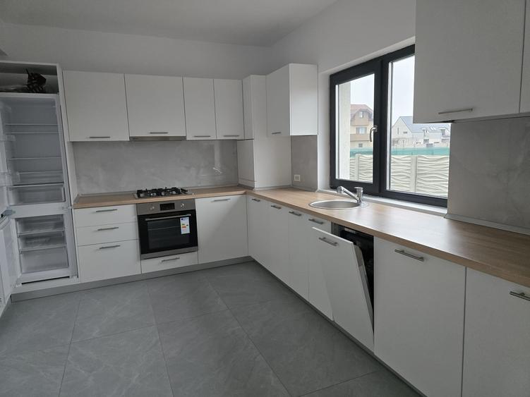 Casa individuala | 4 Camere | 2 Bai | Berceni - 3