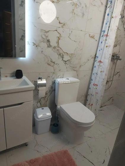 Se ofera spre inchiriere garsoniera in zona Piata Unirii