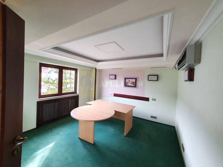 Apartament cu 3 camere de vanzare in Campina - Zona ultracentrala - 3