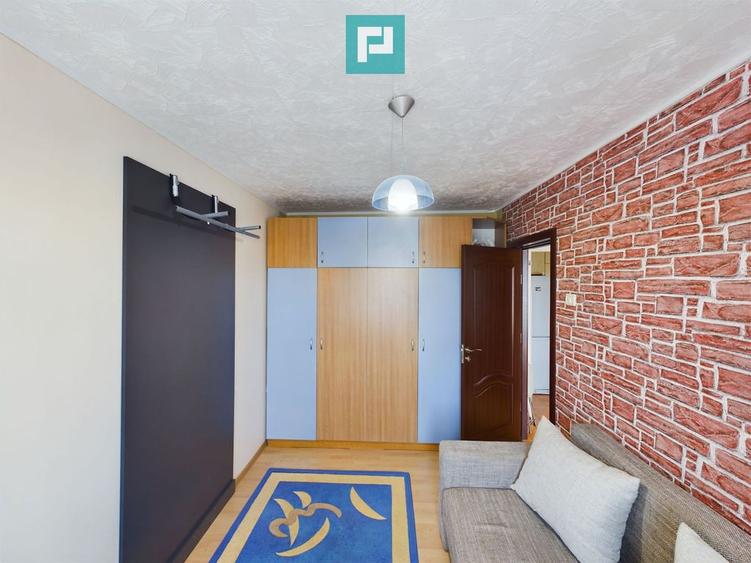 Apartament cu 3 camere de inchiriat - Lebada - 3