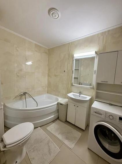 Apartament de inchiriat 3 camere,zona Nufarul - 6