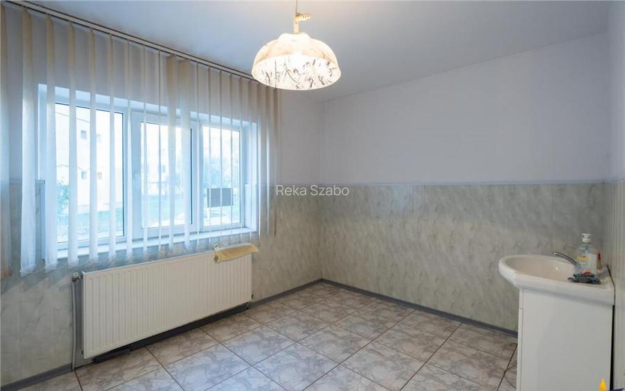 FILM! Targu Secuiesc,2 camere,partial renovat,recomandat:loc FILM! Targu Secuiesc,2 camere,partial renovat,recomandat:loc