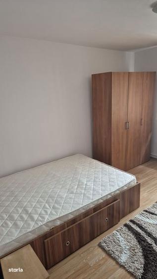 Inchiriez garsoniera - 2