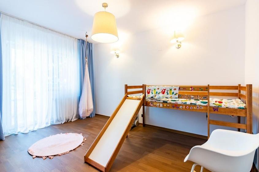 Vilă Individuală de &Icirc;nchiriat - Cartier Azur, 5 Camere, Terasă cu Jacuzzi, Curte 400 mp - 7