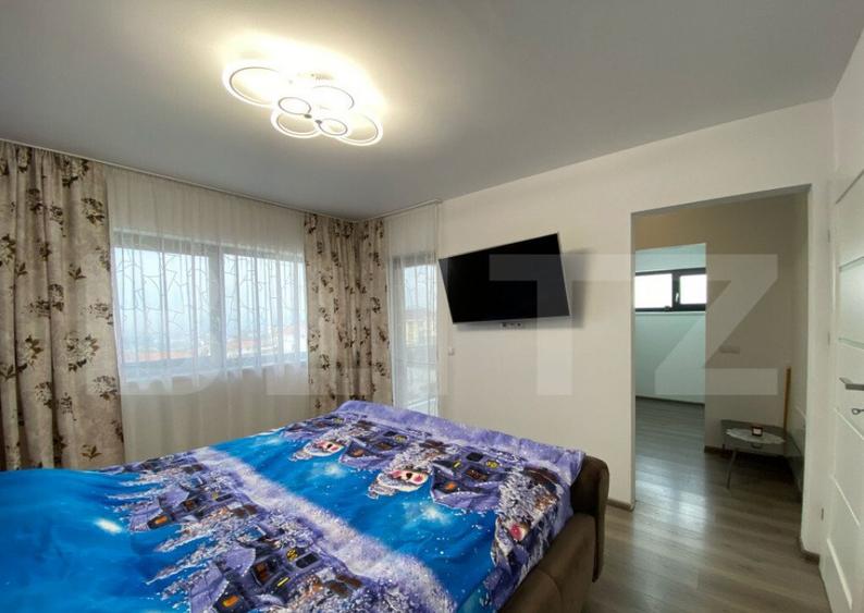 Casa de vanzare, 5 camere, 170 mp, mobilata la cheie, zona D - 3