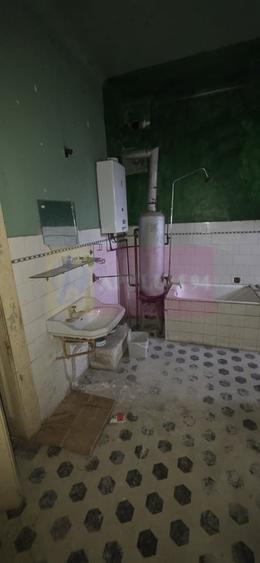 Apartament 6 camere in casa, Campina zona centrala - 7