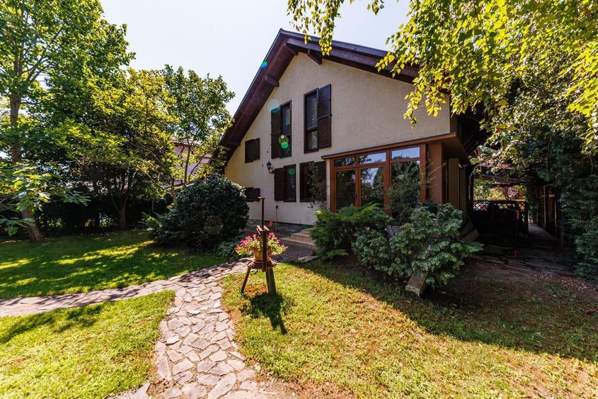 Locuiește lângă pădure, dar cu toate facilitățile la îndemână - 24