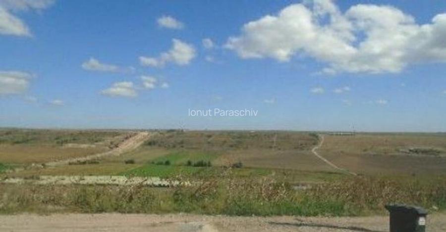 Teren extravilan cota 3/32 Smardan, ID: R2763204