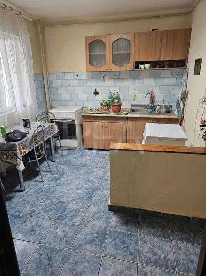 Apartament 3 Camere , Decomandat , Soseaua Giurgiului - 12