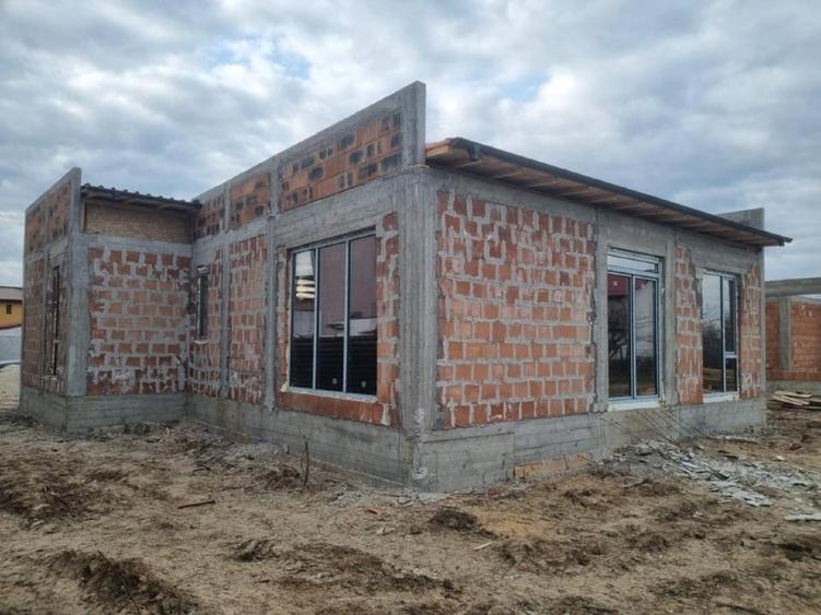 Casă modernă la roșu, parter – Domnești, 500 mp teren. - 7