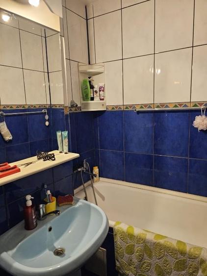 Apartament de vânzare 4 camere - 6