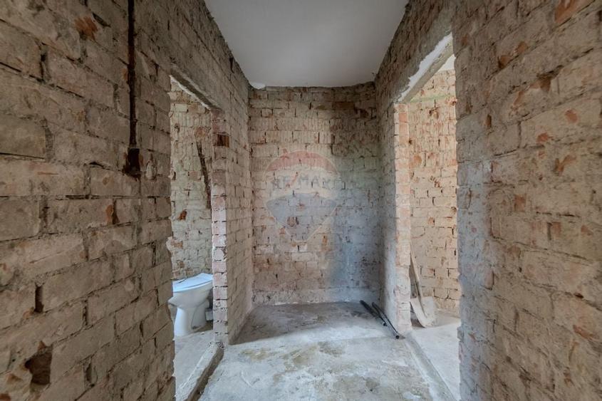 Casa individuala str. Pajistei de renovat | Comision 0% - 27