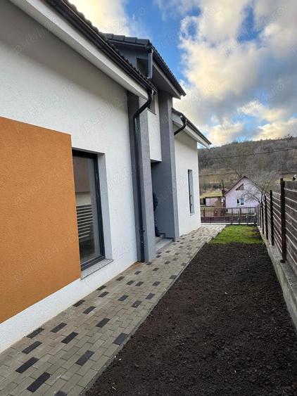 Proprietar vand casa individuala loc Tau?i - 4