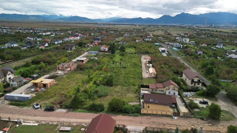 Teren intravilan - 7