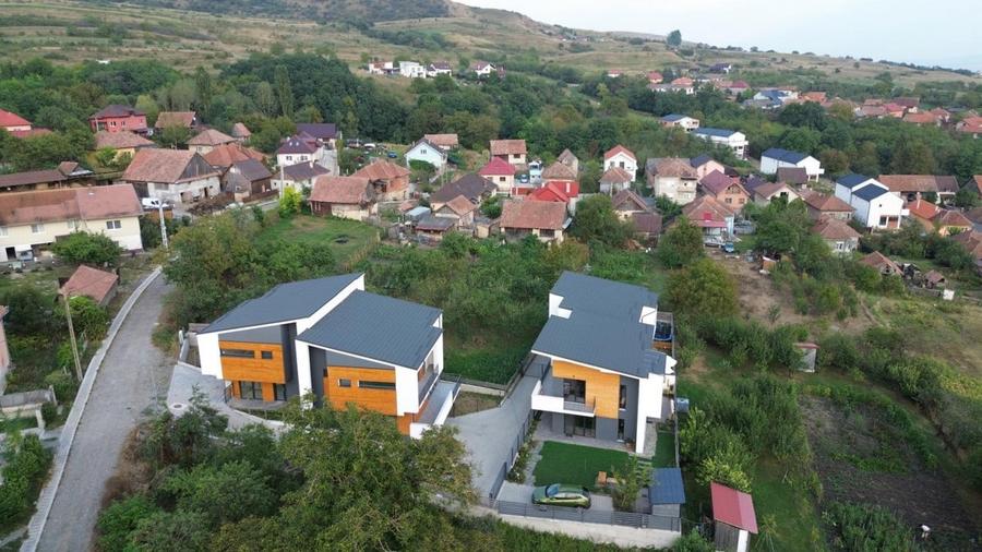 OCAZIE!!! Duplex unic în Chinteni, unitate de 198mp utili, GARAJ - 1