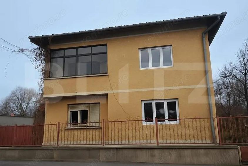 Casa pentru familie, cu curte mare ?i ie?ire la rau in Cugir - 7