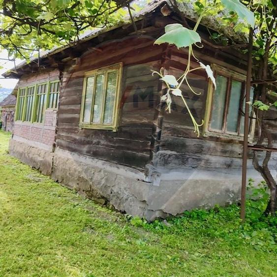 Casa / Vila cu 3 camere de vanzare - 1