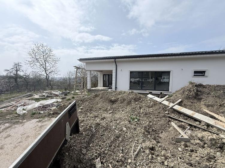 Casa 4 camere Popesti Deal - 1