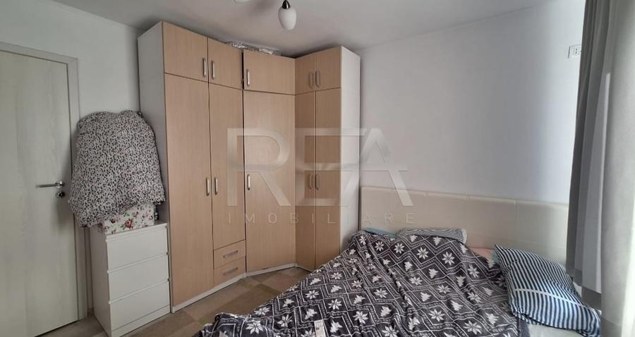 3 camere, et 3/8, bloc 1984, centrala, renovat- Gorjului - 3