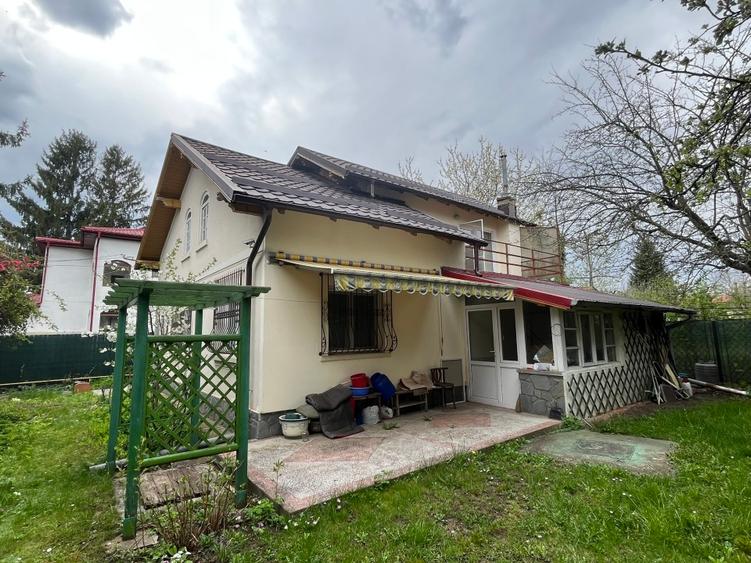 Casa P+1 in centru Breaza, cu terasa, gradina si loc de parcare - 14