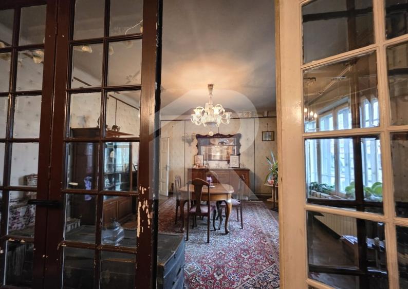 Apartament in Vila, 5 camere,  Alexandru Philippide 4, de renovat - 23