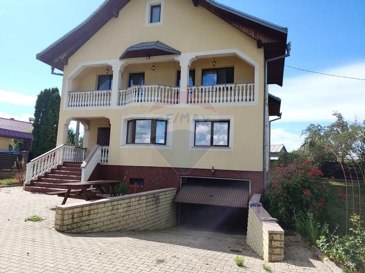 Casa / Vila de vanzare cu teren intravilan 1200 mp-Zvoristea, Suceava - 2