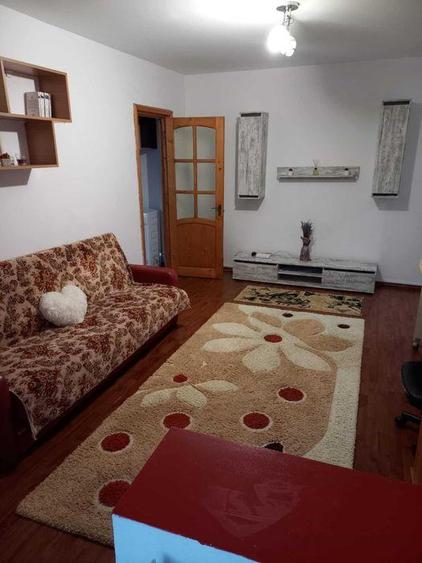 Apartament 2 camere | Zimbru | Etaj 2 | Centrală | Balcon închis | - 1