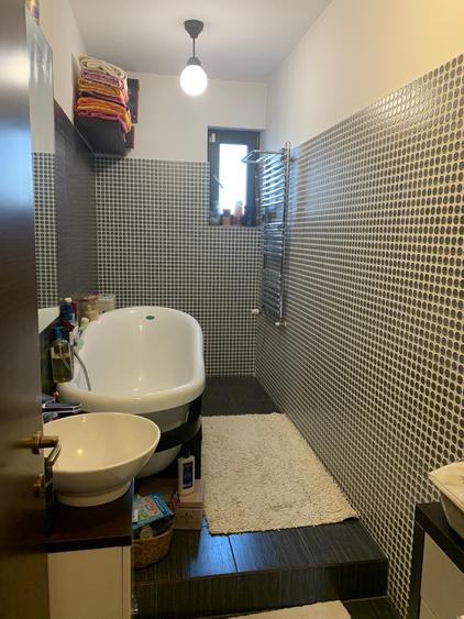 VANZARE CASA VILA - 6