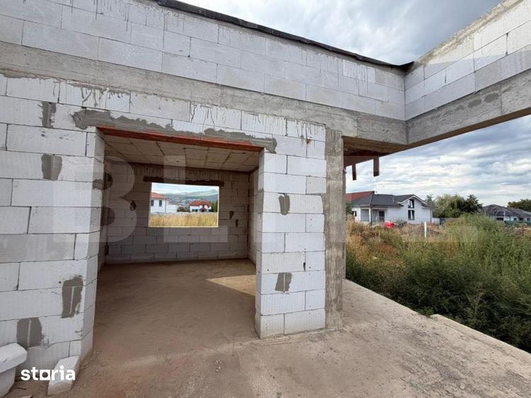 Casă cu 4 camere cu Teren 350 Mp în Șelimbăr