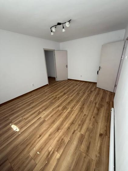 Spatiu comercial zona Tomis Mall - 2