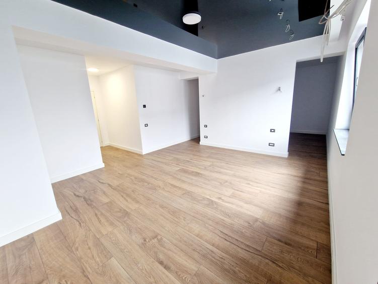 Penthouse cu 4 camere, 372 mp inclus terasa , la 200 m de rond Pipera - 10