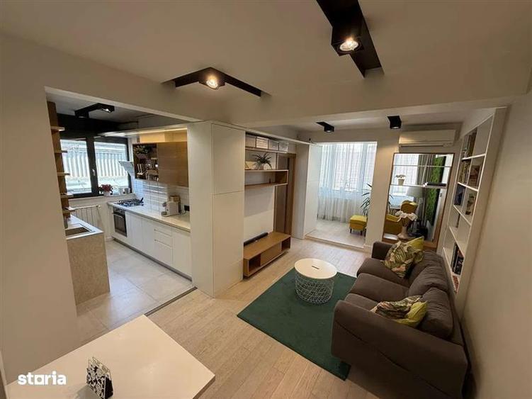 Apartament 3 camere ultracentral-renovat complet, desing modern, locuri de parca - 1