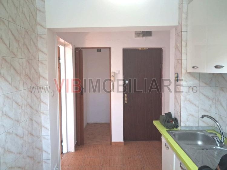 Apartament  2 Camere , chiar langa Parcul I O R - 10