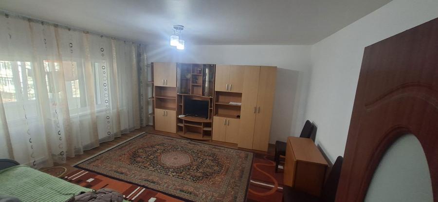 Garsoniera de inchiriat utilata si mobilata - 1