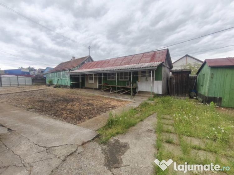 2 Case + 1600 mp Teren, zona centrala Balinesti, Siret - 5