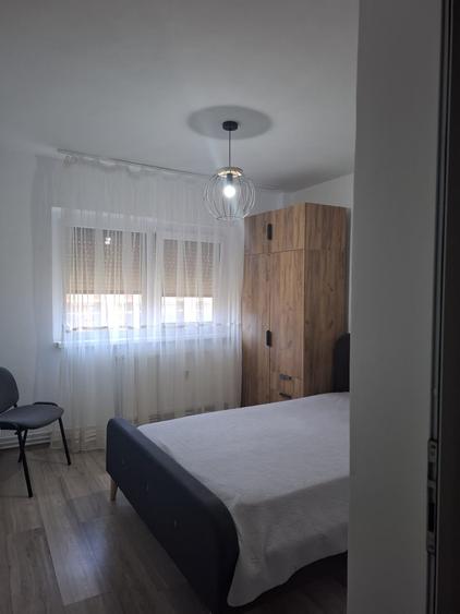 Micro 17, 2 camere amenajate modern, mobilate Pret 400 Euro - 5