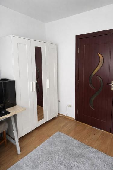 Garsoniera de vanzare , zona Umt - 6