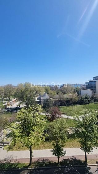 Vanzare apartament 4 camere de lux – vedere la mare, zona Primaria Constanta / C