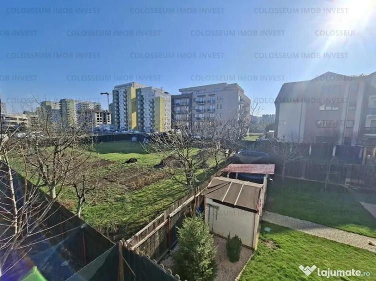 Apartament cu 2 camere decomandat în Tractorul