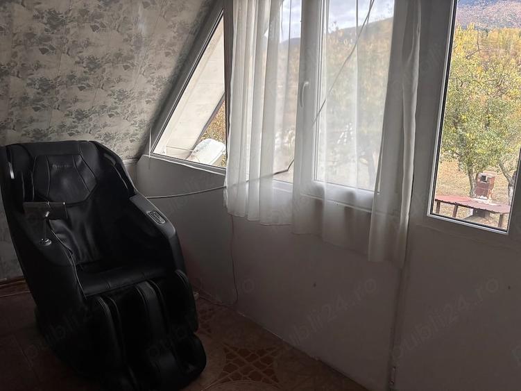 Casă cu Teren 1400 Mp în Central