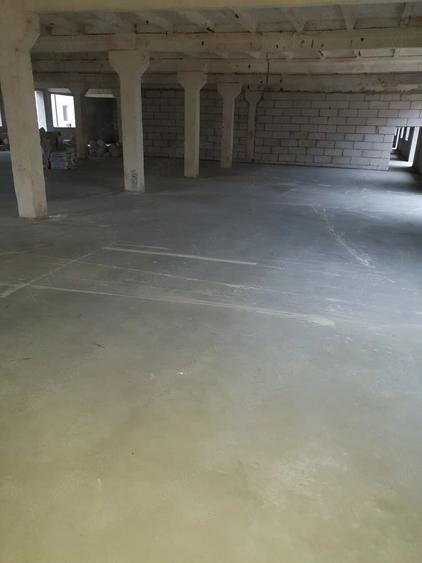 Spațiu comercial, de 500 mp, în Nord
