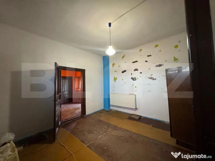 Casă cu 3 camere cu Teren 640 Mp în Central