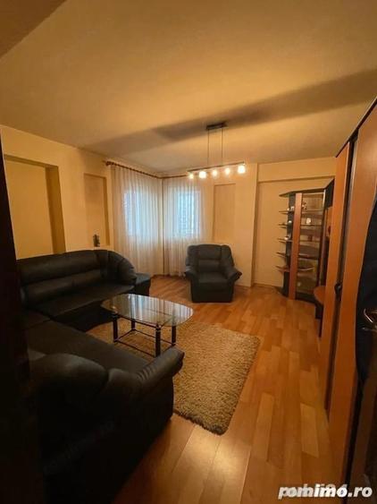 Apartament cu 2 camere decomandat în Complex Studențesc