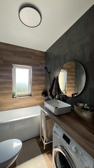 Apartament cu 3 camere decomandat în Moșnița Nouă
